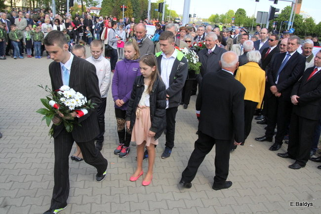 Obchody majowe w toku ( zdjęcia)