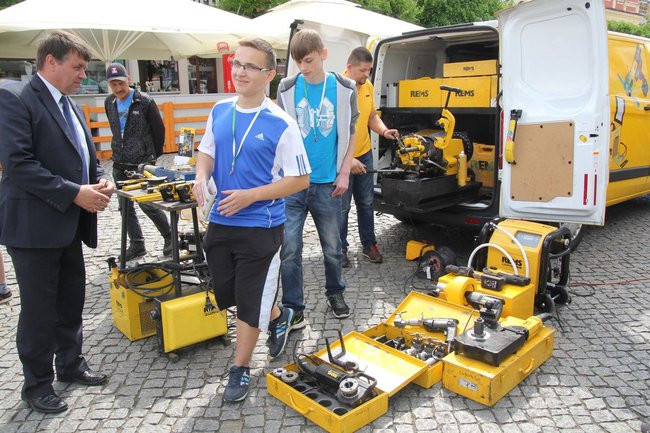 Gimnazjalisto - wybierz zawód ( zdjęcia)