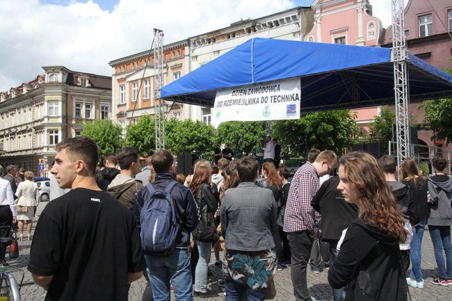 Gimnazjalisto - wybierz zawód ( zdjęcia)