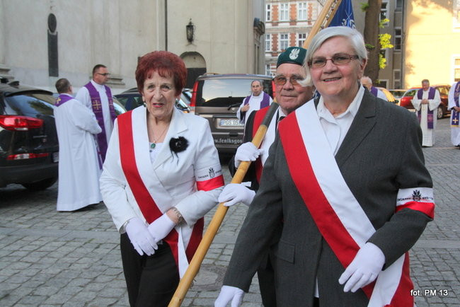 Pożegnanie proboszcza fary (zdjęcia)