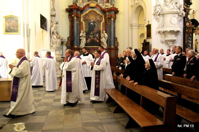 Pożegnanie proboszcza fary (zdjęcia)