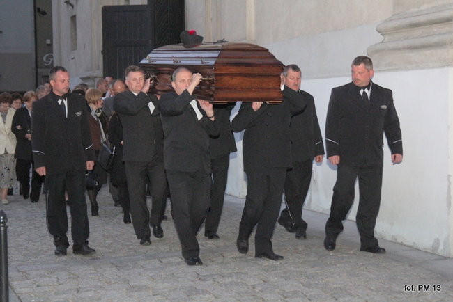 Pożegnanie proboszcza fary (zdjęcia)