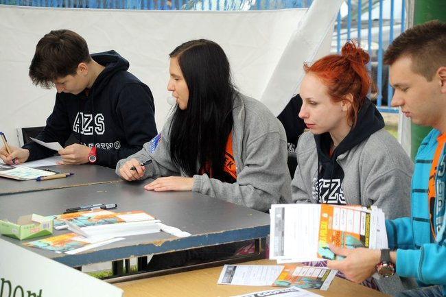 Sprawdzali kondycję na stadionie (wideo i zdjęcia)