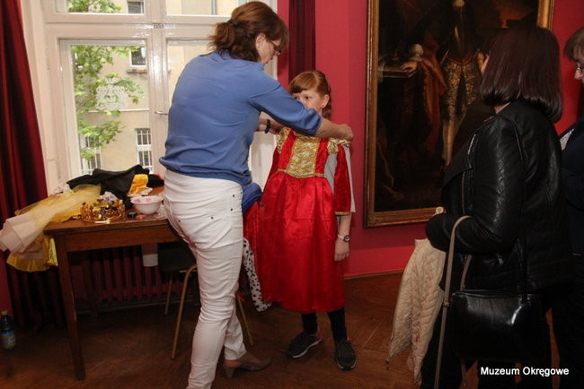 Nocne zwiedzanie Muzeum i Galerii (zdjęcia)