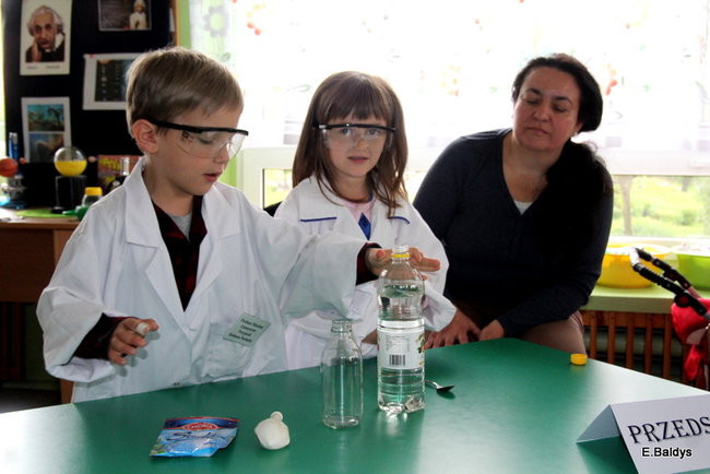 II Festiwal Nauki w PM 8 (zdjęcia)