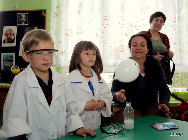 II Festiwal Nauki w PM 8 (zdjęcia)