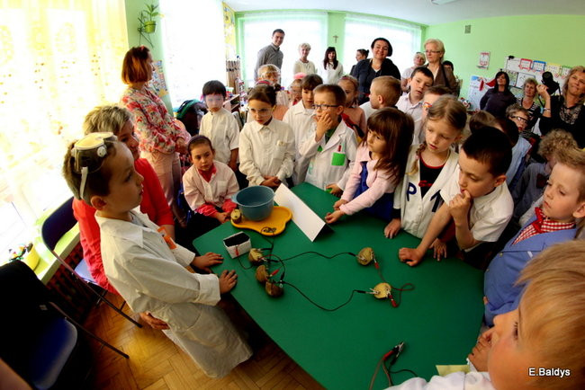 II Festiwal Nauki w PM 8 (zdjęcia)