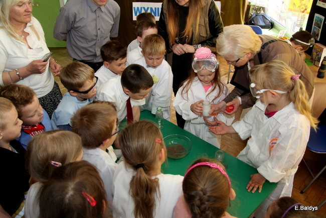 II Festiwal Nauki w PM 8 (zdjęcia)