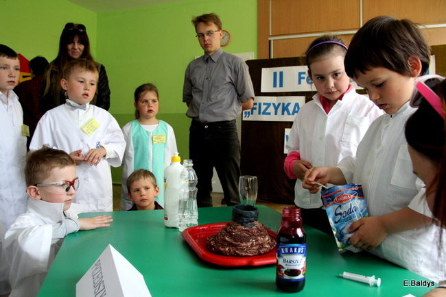 II Festiwal Nauki w PM 8 (zdjęcia)