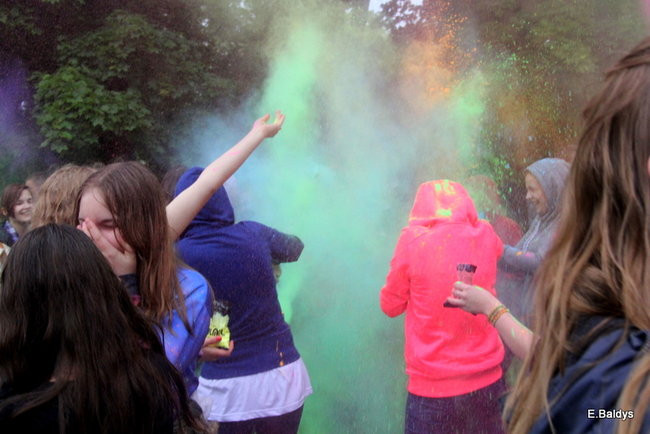 Kolorowe szaleństwo pod PWSZ ( zdjęcia)