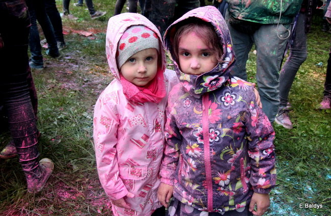 Kolorowe szaleństwo pod PWSZ ( zdjęcia)