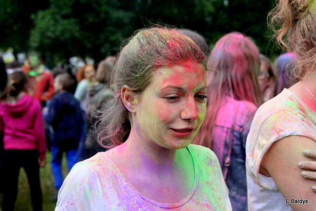 Kolorowe szaleństwo pod PWSZ ( zdjęcia)