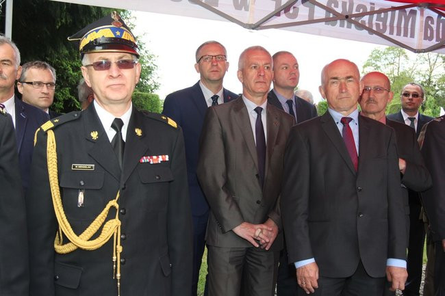 Odznaczenia, wyróżnienia i awanse u strażaków (zdjęcia)