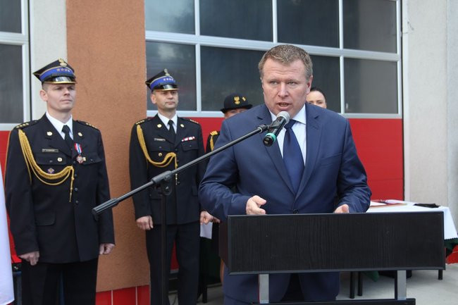 Odznaczenia, wyróżnienia i awanse u strażaków (zdjęcia)