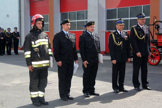 Odznaczenia, wyróżnienia i awanse u strażaków (zdjęcia)