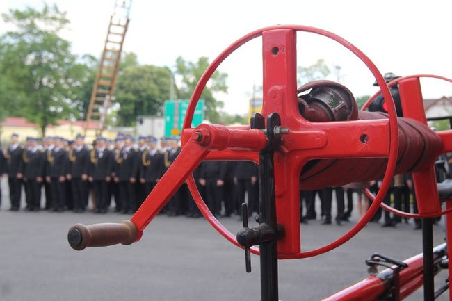 Odznaczenia, wyróżnienia i awanse u strażaków (zdjęcia)