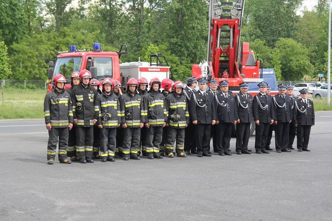 Odznaczenia, wyróżnienia i awanse u strażaków (zdjęcia)