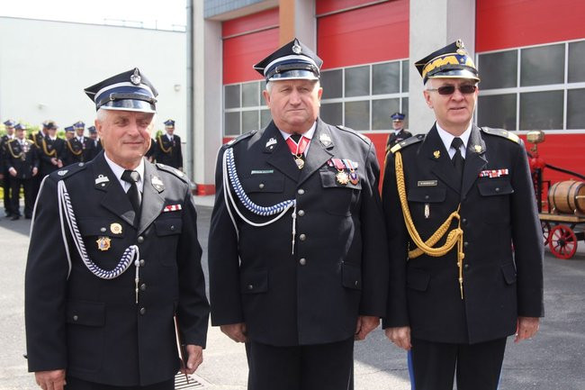 Odznaczenia, wyróżnienia i awanse u strażaków (zdjęcia)