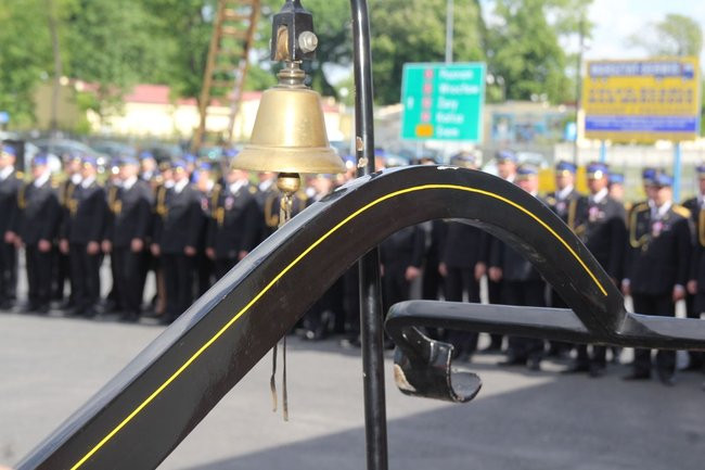 Odznaczenia, wyróżnienia i awanse u strażaków (zdjęcia)