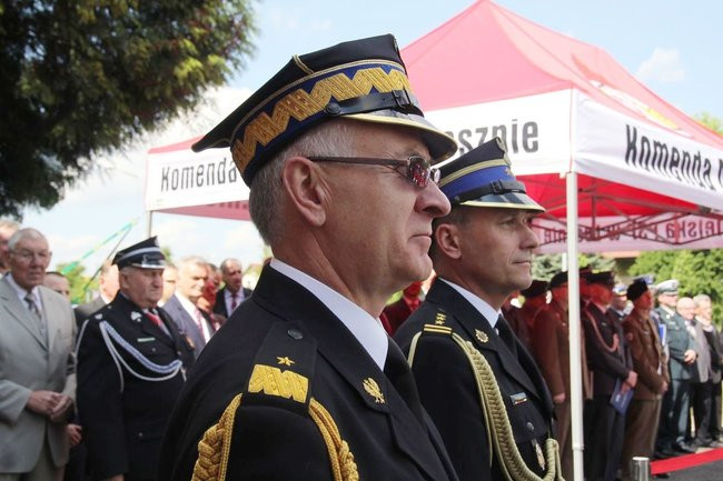 Odznaczenia, wyróżnienia i awanse u strażaków (zdjęcia)