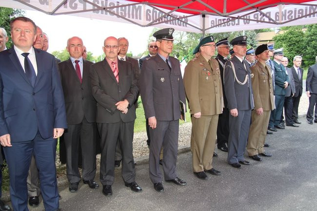 Odznaczenia, wyróżnienia i awanse u strażaków (zdjęcia)