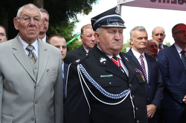 Odznaczenia, wyróżnienia i awanse u strażaków (zdjęcia)