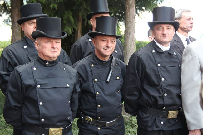 Odznaczenia, wyróżnienia i awanse u strażaków (zdjęcia)