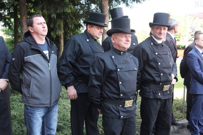 Odznaczenia, wyróżnienia i awanse u strażaków (zdjęcia)