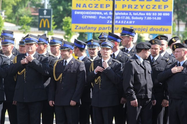 Odznaczenia, wyróżnienia i awanse u strażaków (zdjęcia)