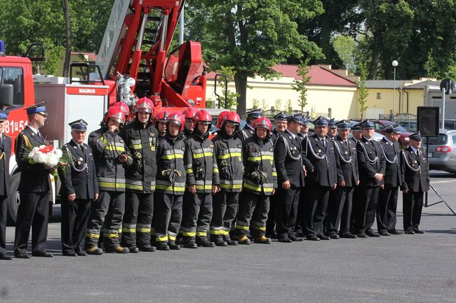 Odznaczenia, wyróżnienia i awanse u strażaków (zdjęcia)