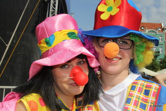 Motocyklowa nostalgia na leszczyńskim rynku (zdjęcia)