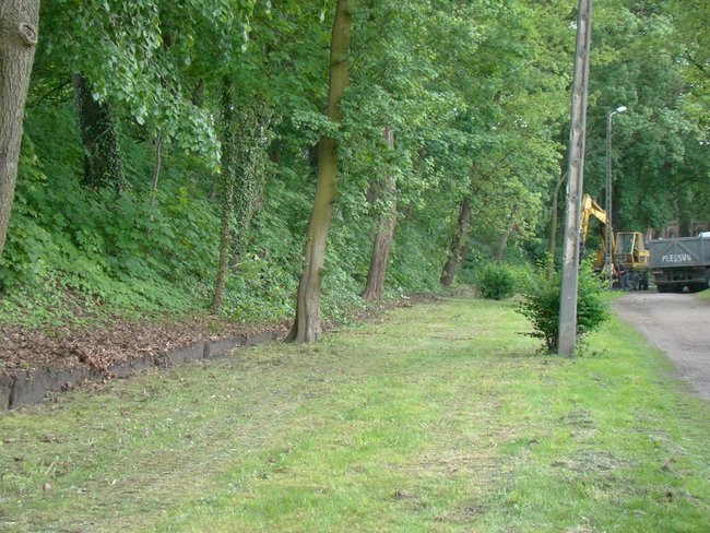 Nie ma już betonowego płotu przy wałach (kilka zdjęć)