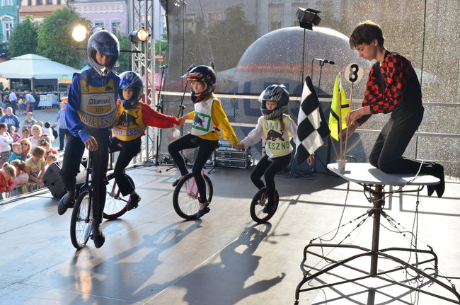 Młodzi wystąpili na rynku (zdjęcia)