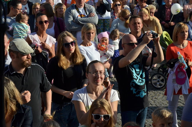 Młodzi wystąpili na rynku (zdjęcia)