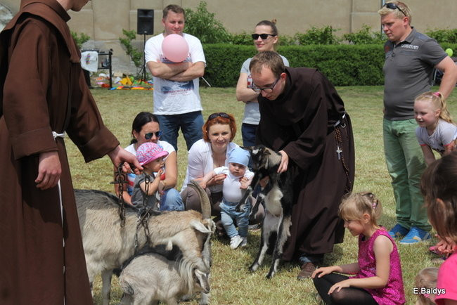 Festyn rodzinny w klasztorze (zdjęcia)