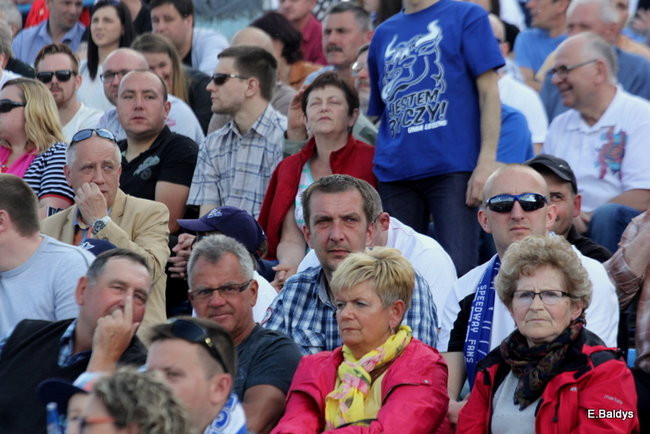 Kibice Unii wierni do końca (zdjęcia)