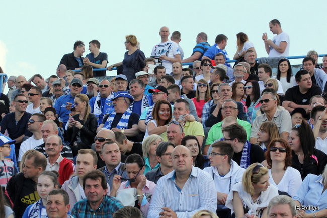 Kibice Unii wierni do końca (zdjęcia)