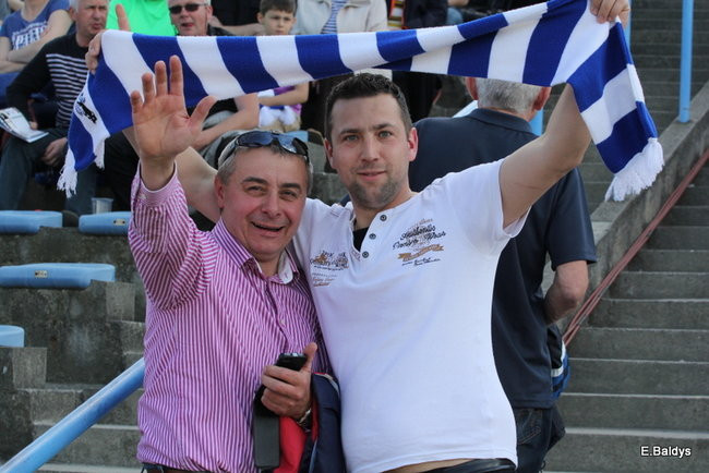 Kibice Unii wierni do końca (zdjęcia)