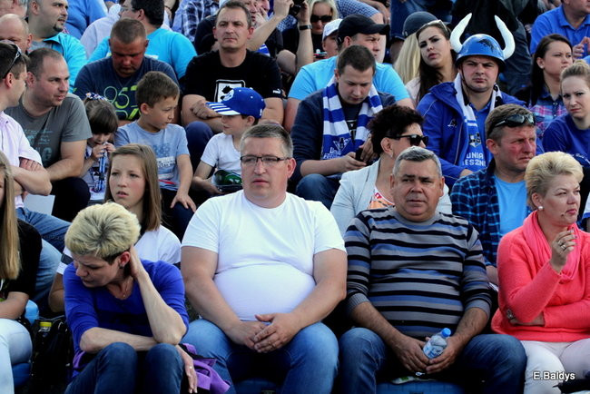 Kibice Unii wierni do końca (zdjęcia)