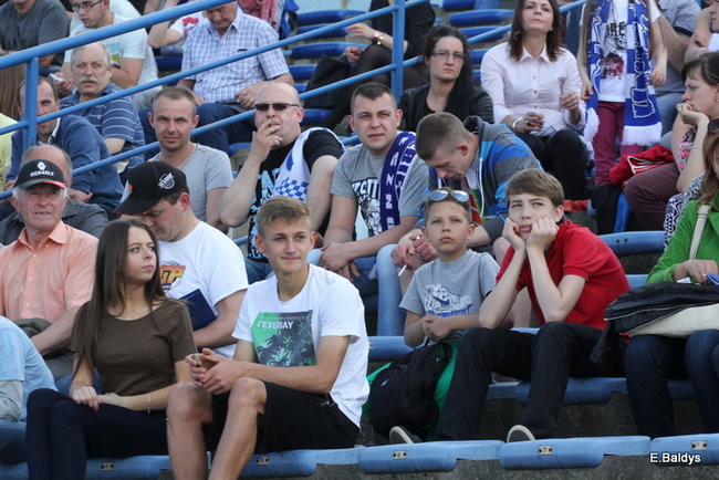 Kibice Unii wierni do końca (zdjęcia)