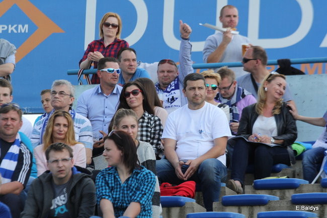 Kibice Unii wierni do końca (zdjęcia)