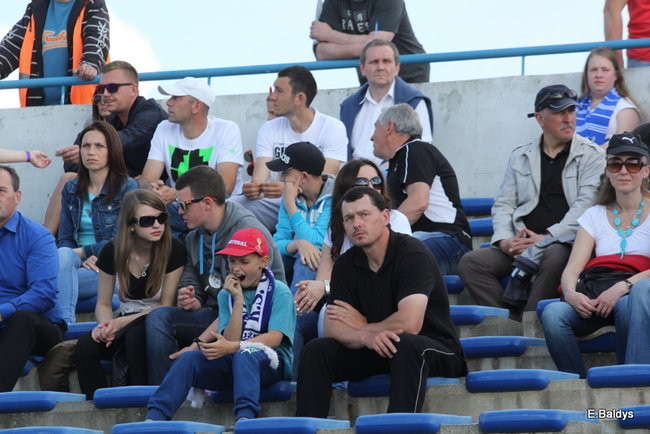 Kibice Unii wierni do końca (zdjęcia)