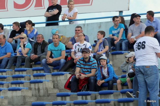 Kibice Unii wierni do końca (zdjęcia)