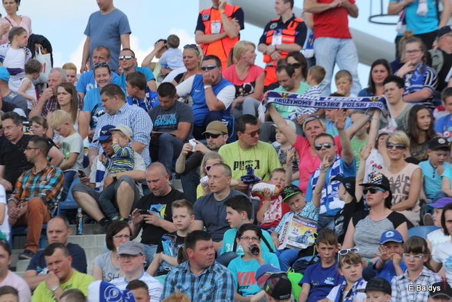 Kibice Unii wierni do końca (zdjęcia)