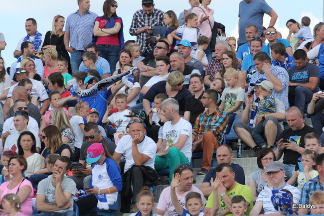 Kibice Unii wierni do końca (zdjęcia)