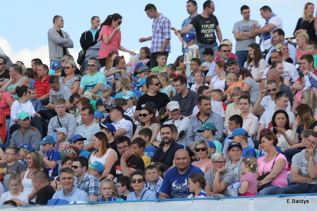 Kibice Unii wierni do końca (zdjęcia)