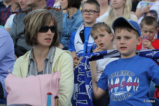 Kibice Unii wierni do końca (zdjęcia)