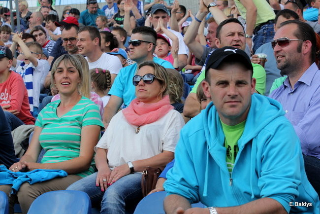 Kibice Unii wierni do końca (zdjęcia)