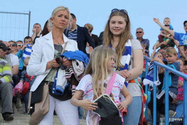 Kibice Unii wierni do końca (zdjęcia)