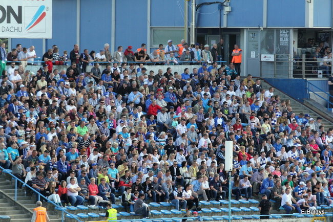 Kibice Unii wierni do końca (zdjęcia)